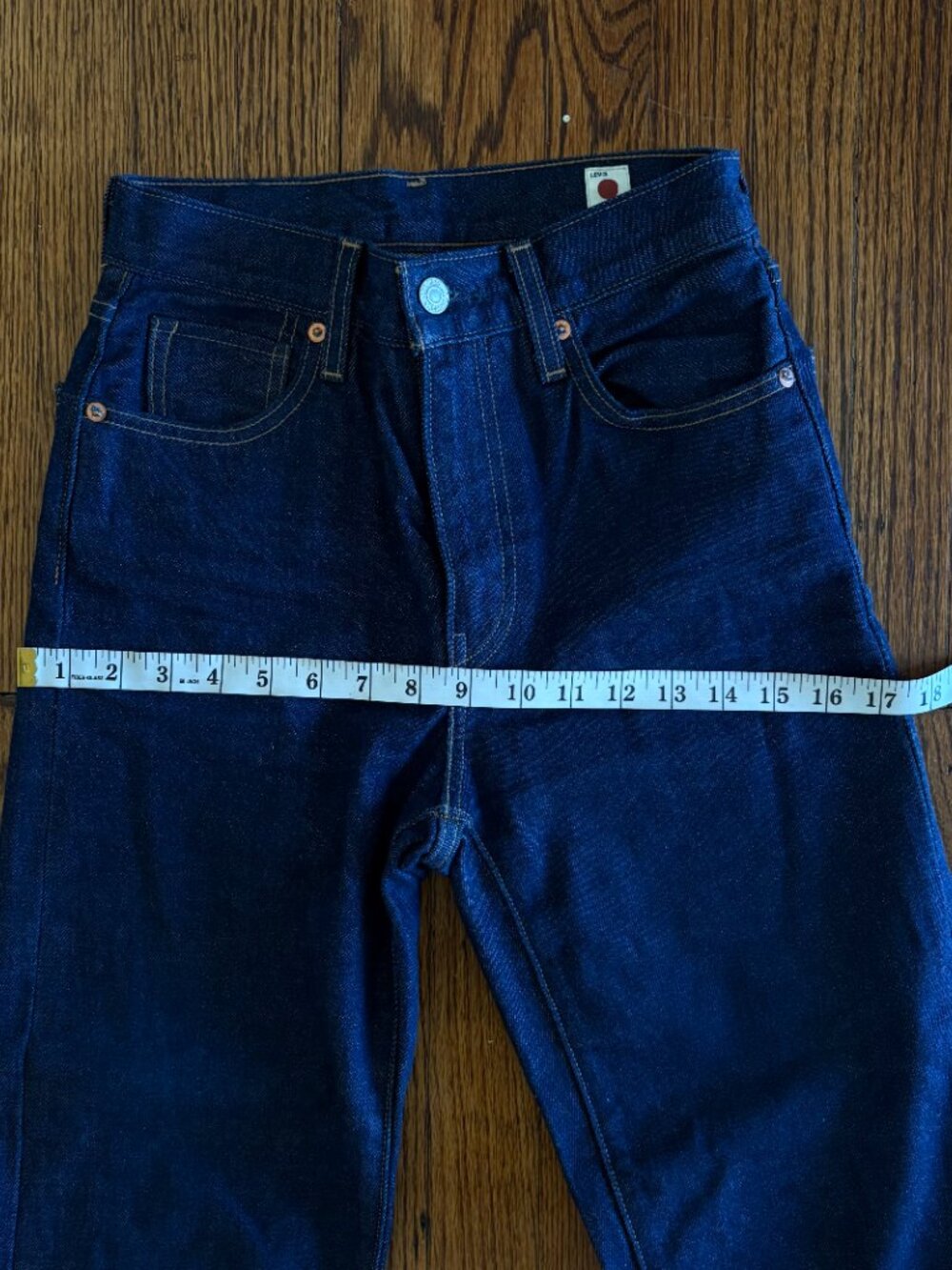 Levi's Women's Navy and Blue Jeans - Picture 6 of 8